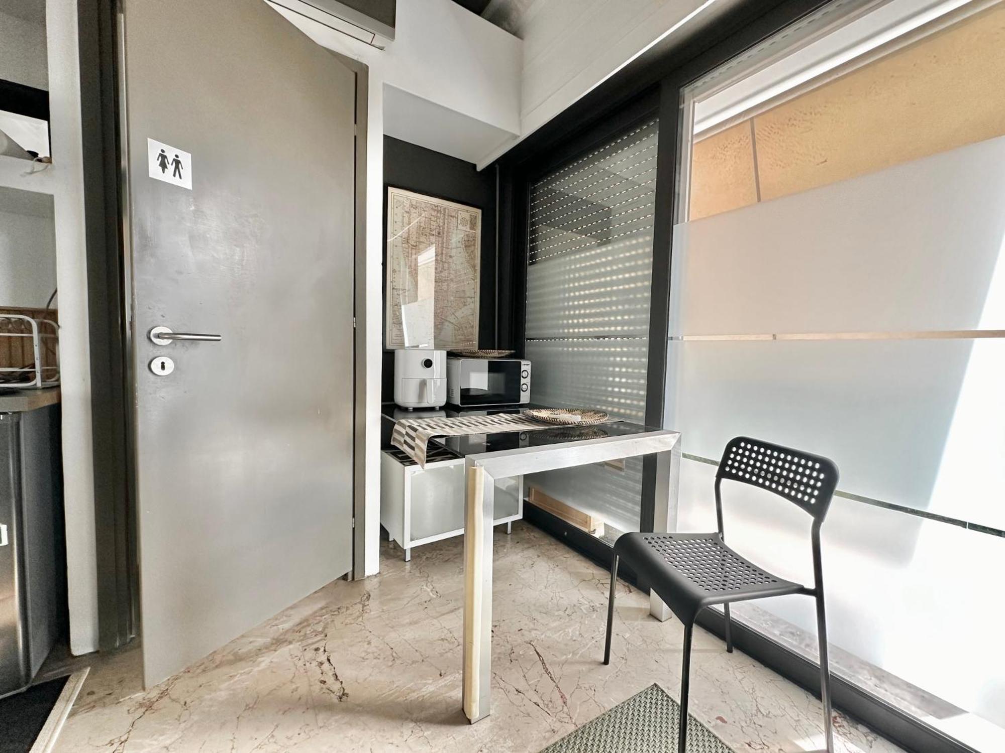 Bright Studio 4 A Short Stay Near Oaka - Iaso - Ygeia - Mitera Hospitals Афіни Екстер'єр фото